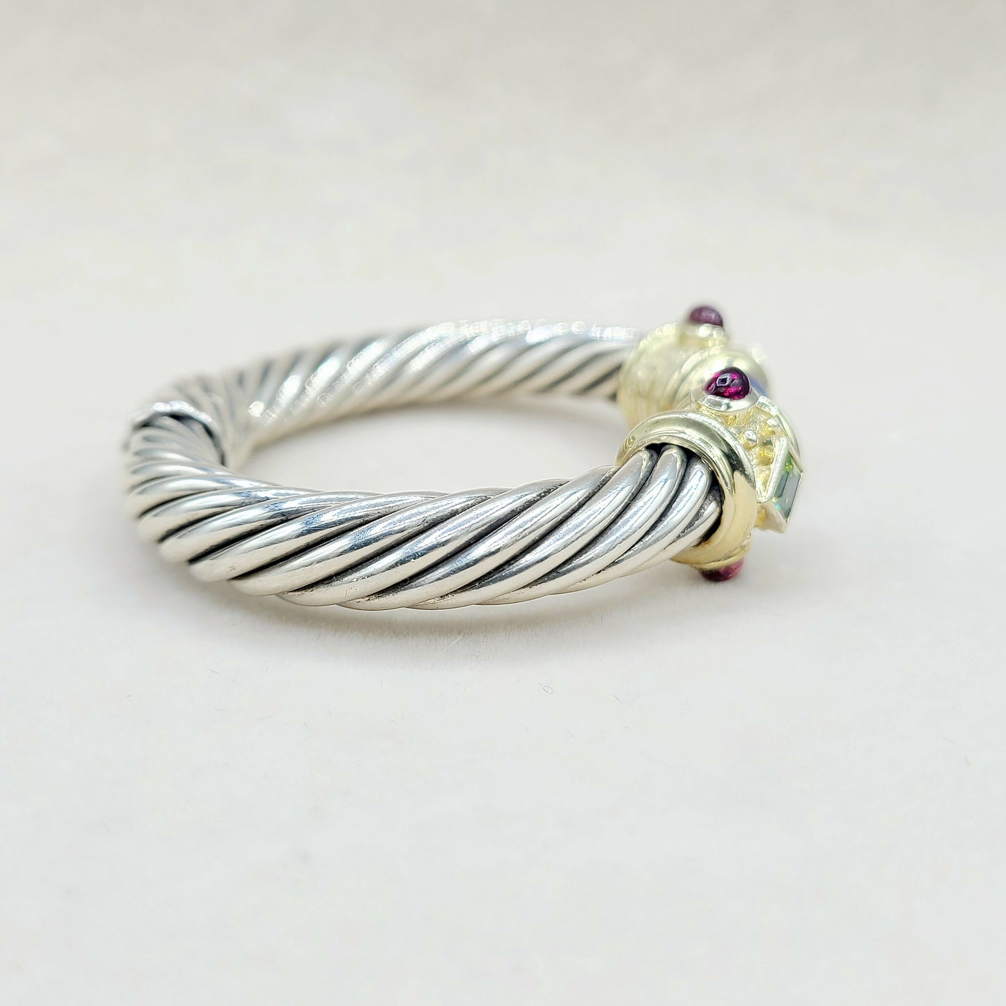 David Yurman 10mm Renaissance Bracelet With Chalcedony Peridot , Garnet And Gold