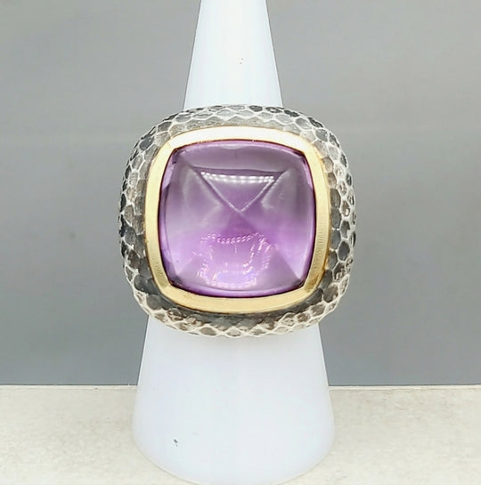 David Yurman Hammered Albion Ring – 17mm Amethyst & Gold