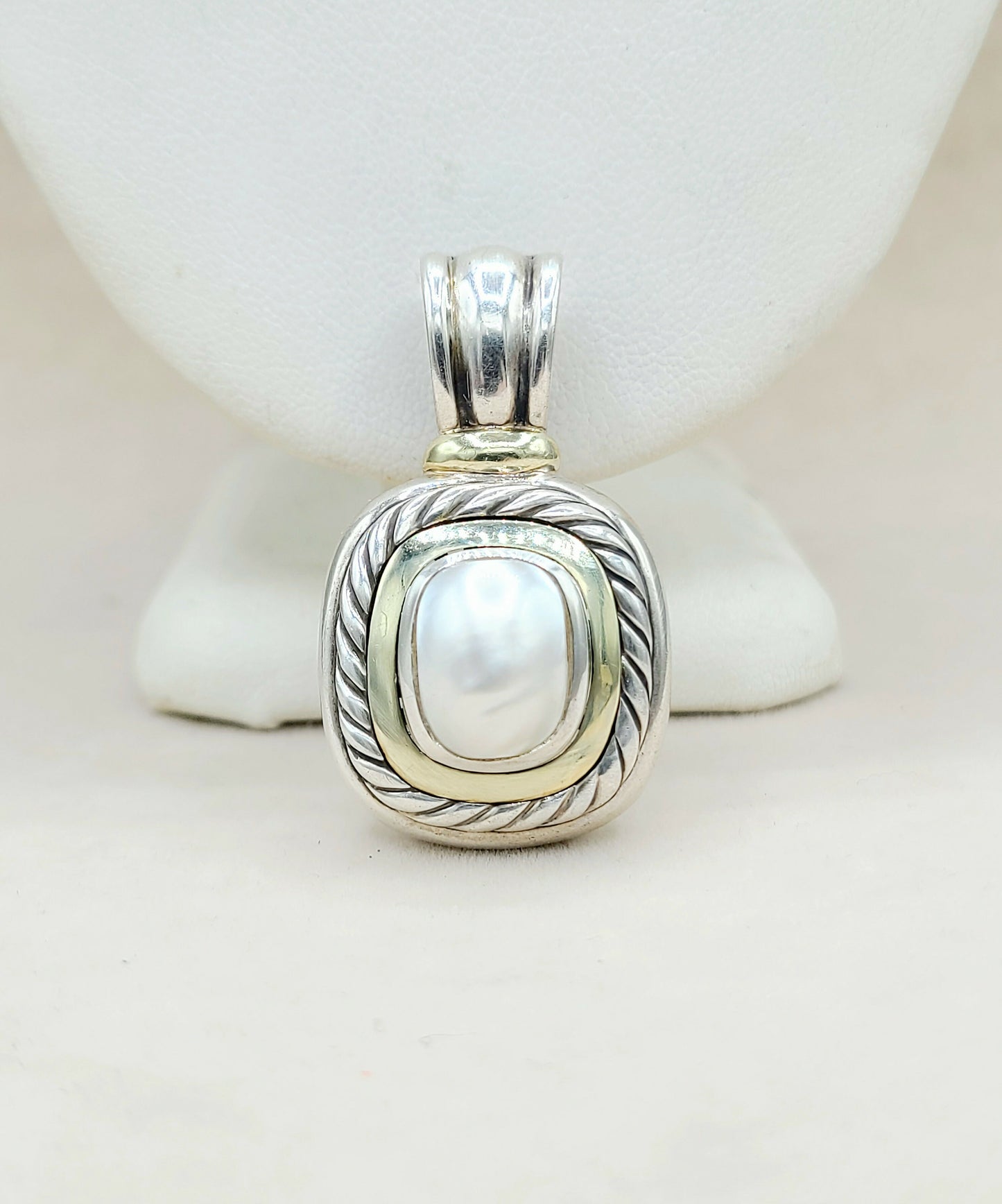 David Yurman Large Albion Pendant Enhancer With Pearl And Gold