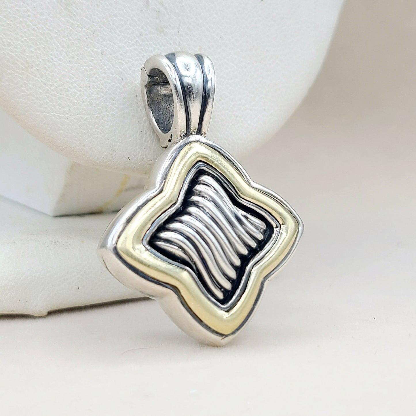 David Yurman Quatrefoil Thoroughbred Pendant Large #