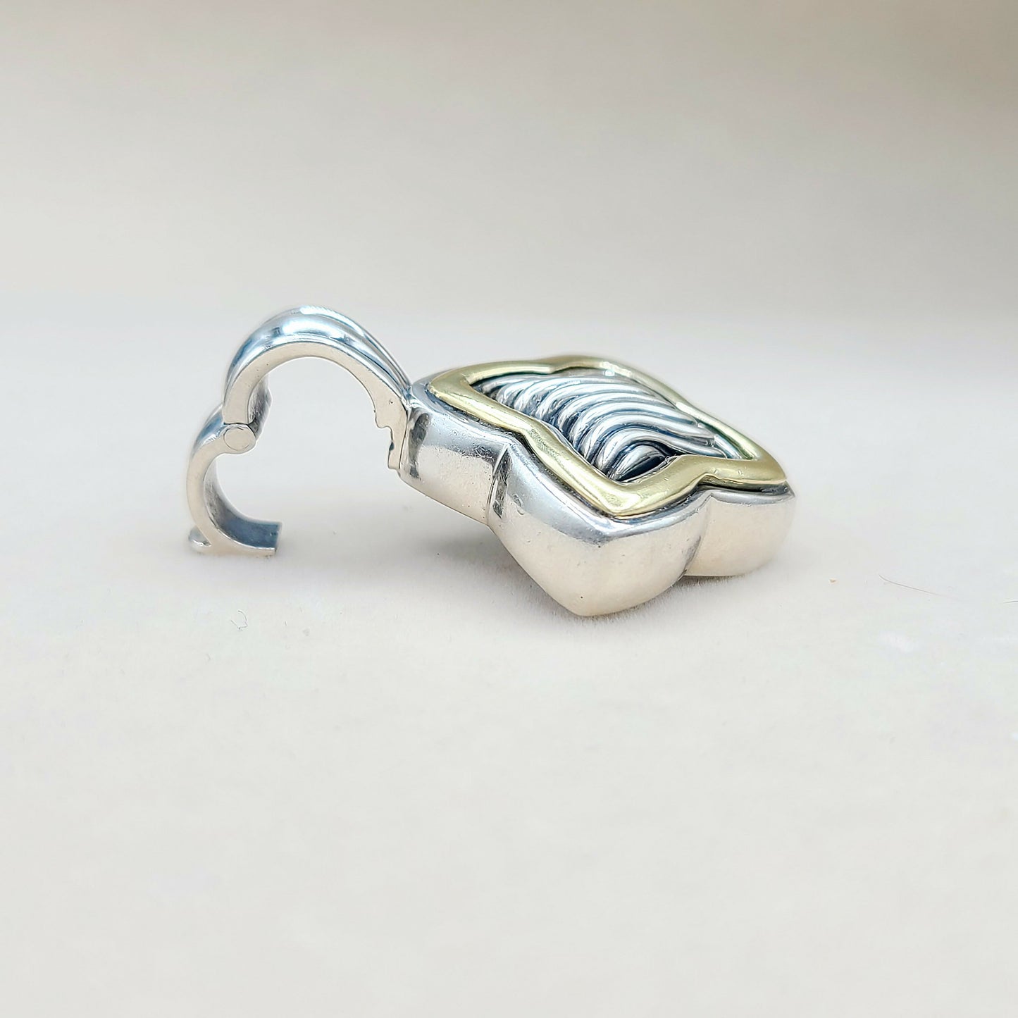 David Yurman Quatrefoil Thoroughbred Pendant Large #