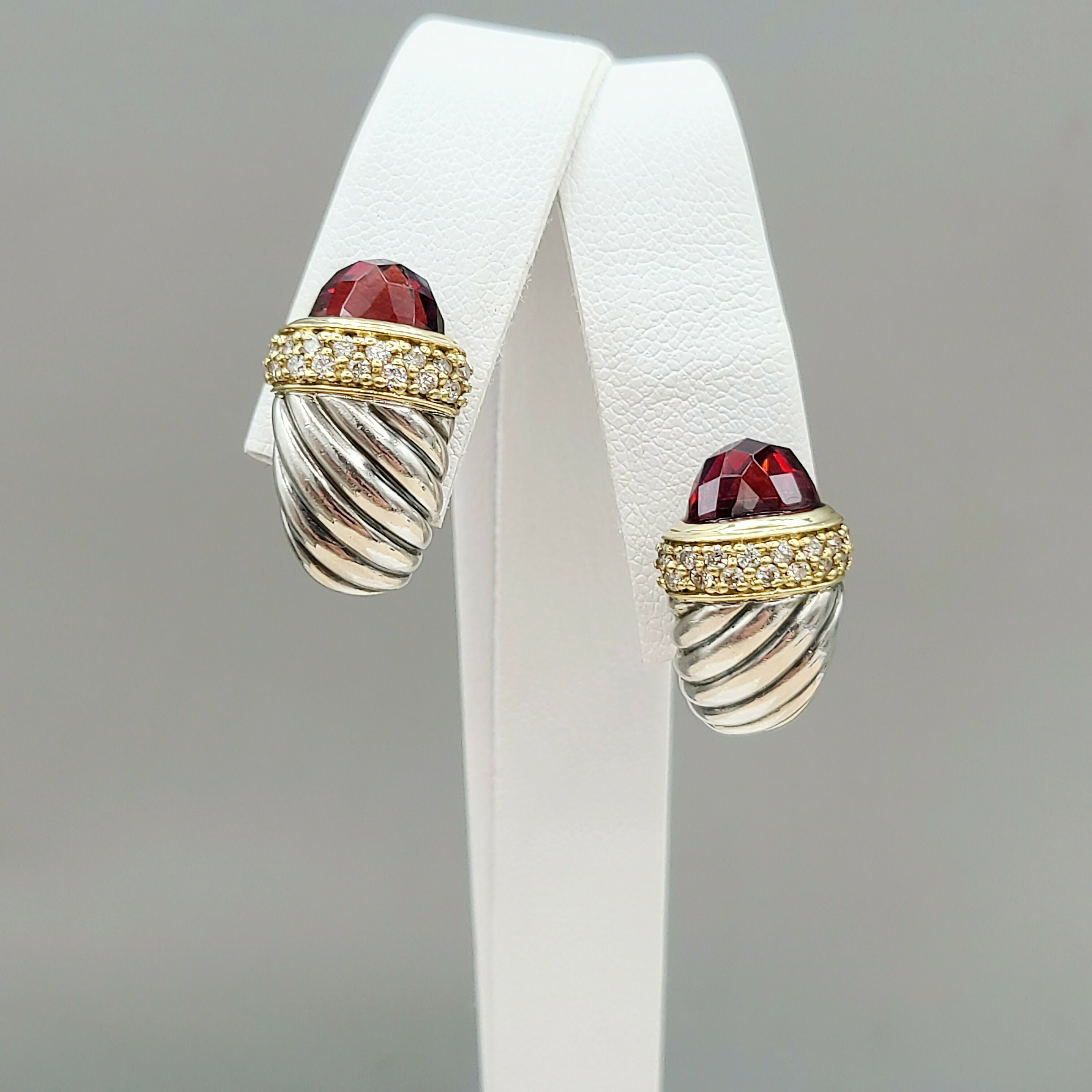 David Yurman Waverly Earrings Garnet, Diamonds Gold
