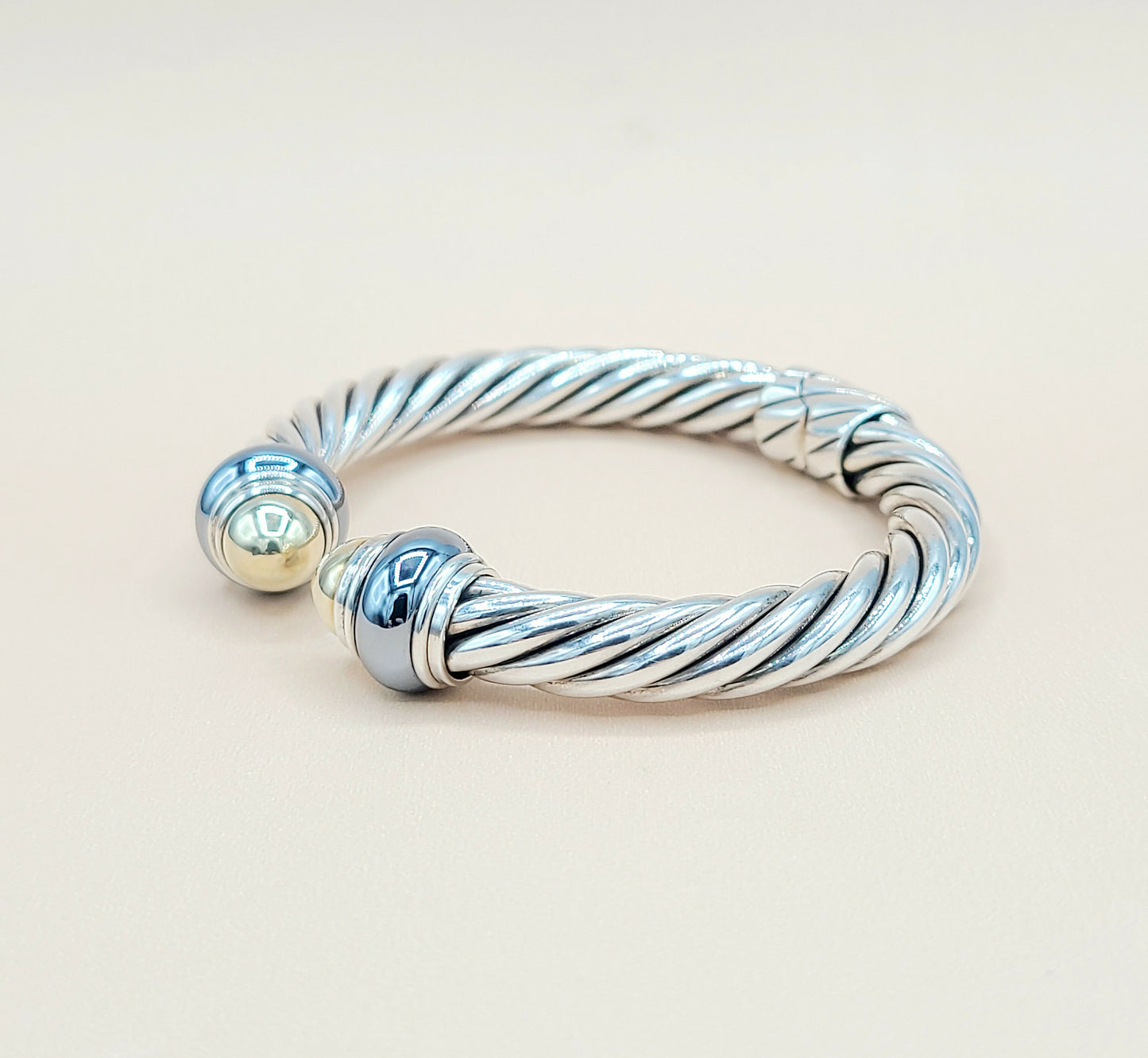 David Yurman Hematite Rondelle Gold Dome Cable Bracelet | Certified AYW Luxury #