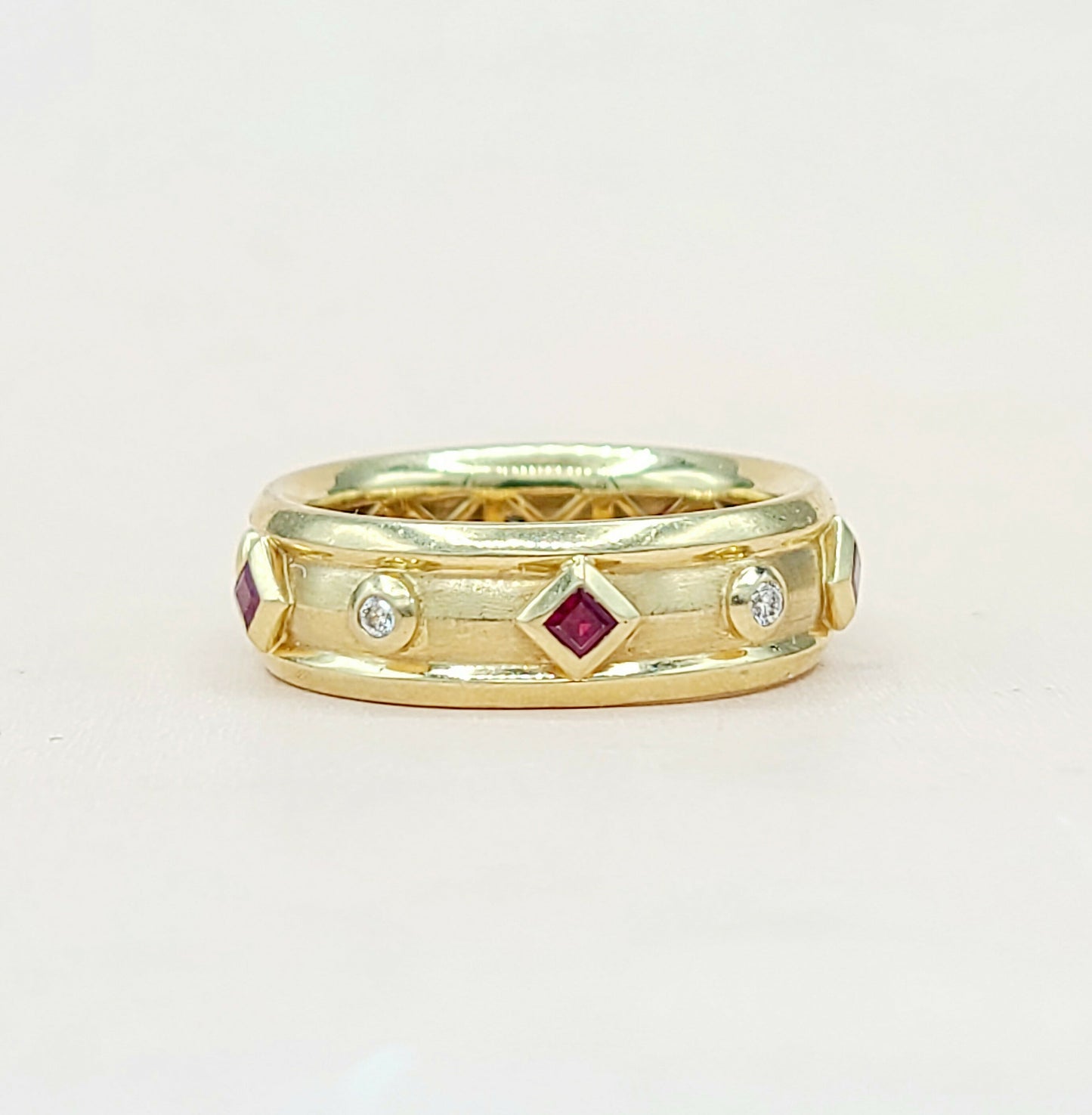David Yurman Modern Renaissance Band Ring in 18k Gold With Rubies and Diamonds