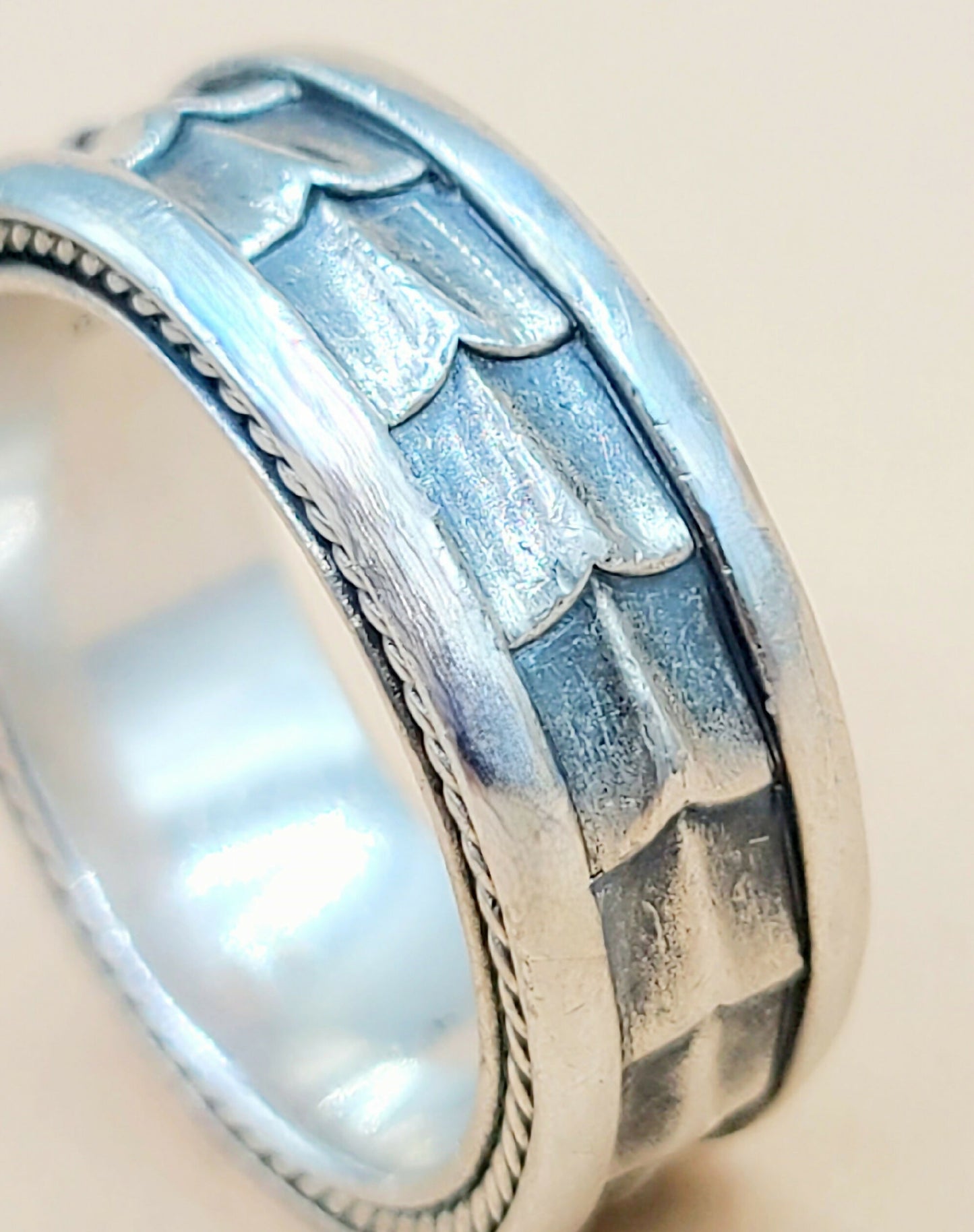 David Yurman Narrow Armory Band Ring Sterling Silver | Certified AYW Luxury #