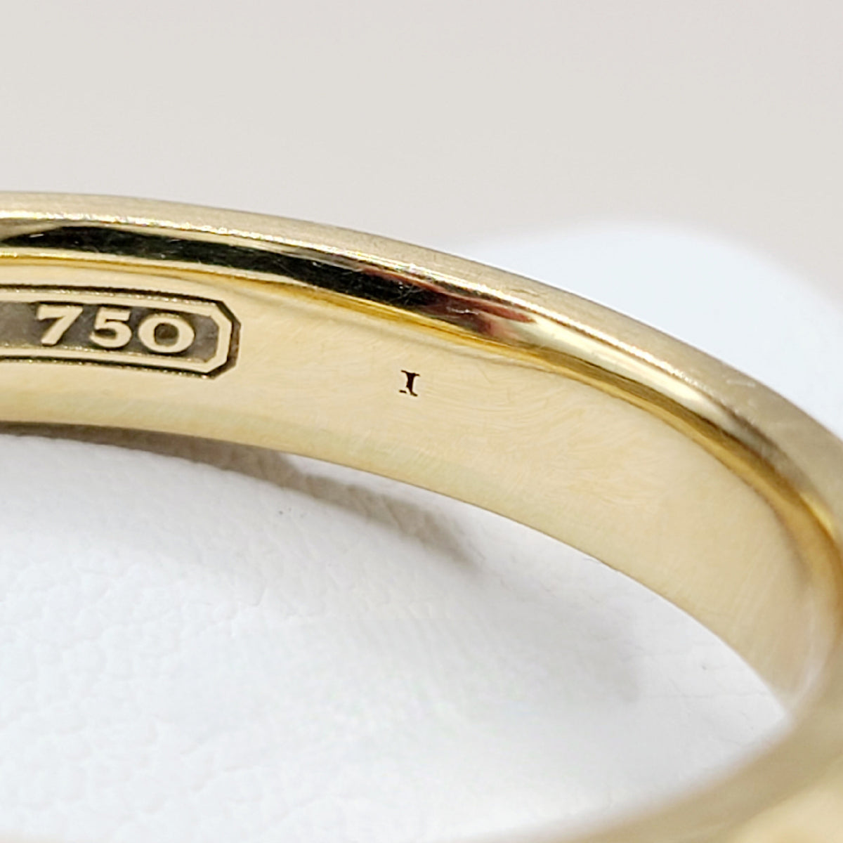 David Yurman Pyramid Band Ring 18K Yellow Gold 4mm Size 11