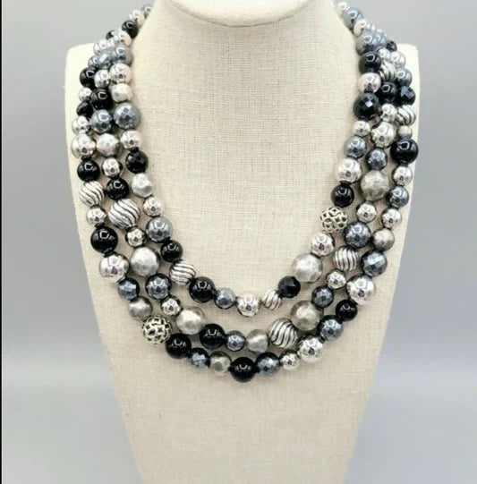 The Allure of David Yurman Necklaces: A Timeless Statement of Elegance