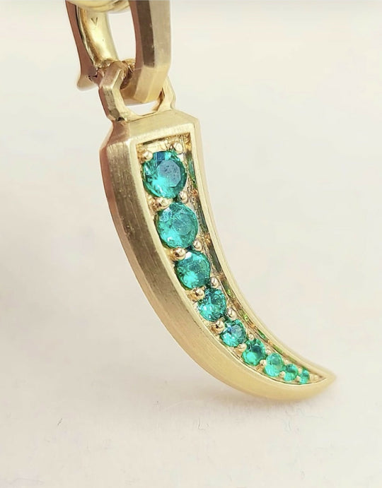 DAVID YURMAN Petrvs Claw Amulet In 18K Yellow Gold With Emeralds, 30.7mm