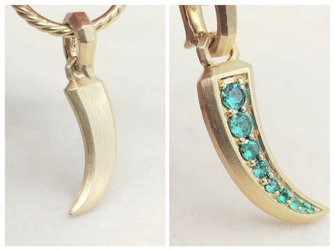 DAVID YURMAN Petrvs Claw Amulet In 18K Yellow Gold With Emeralds, 30.7mm