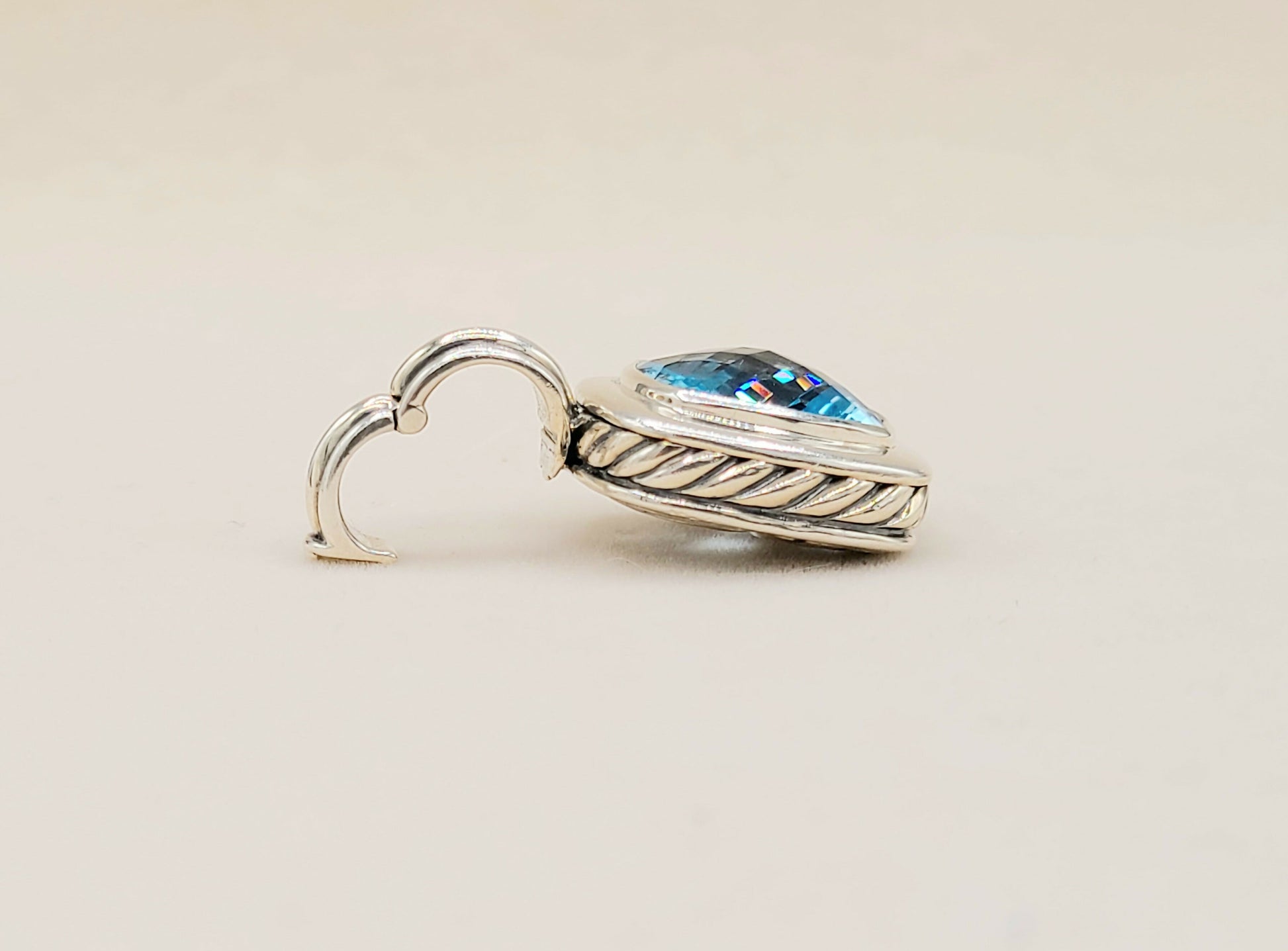 David Yurman Albion 14mm Blue Topaz Pendant Enhancer
