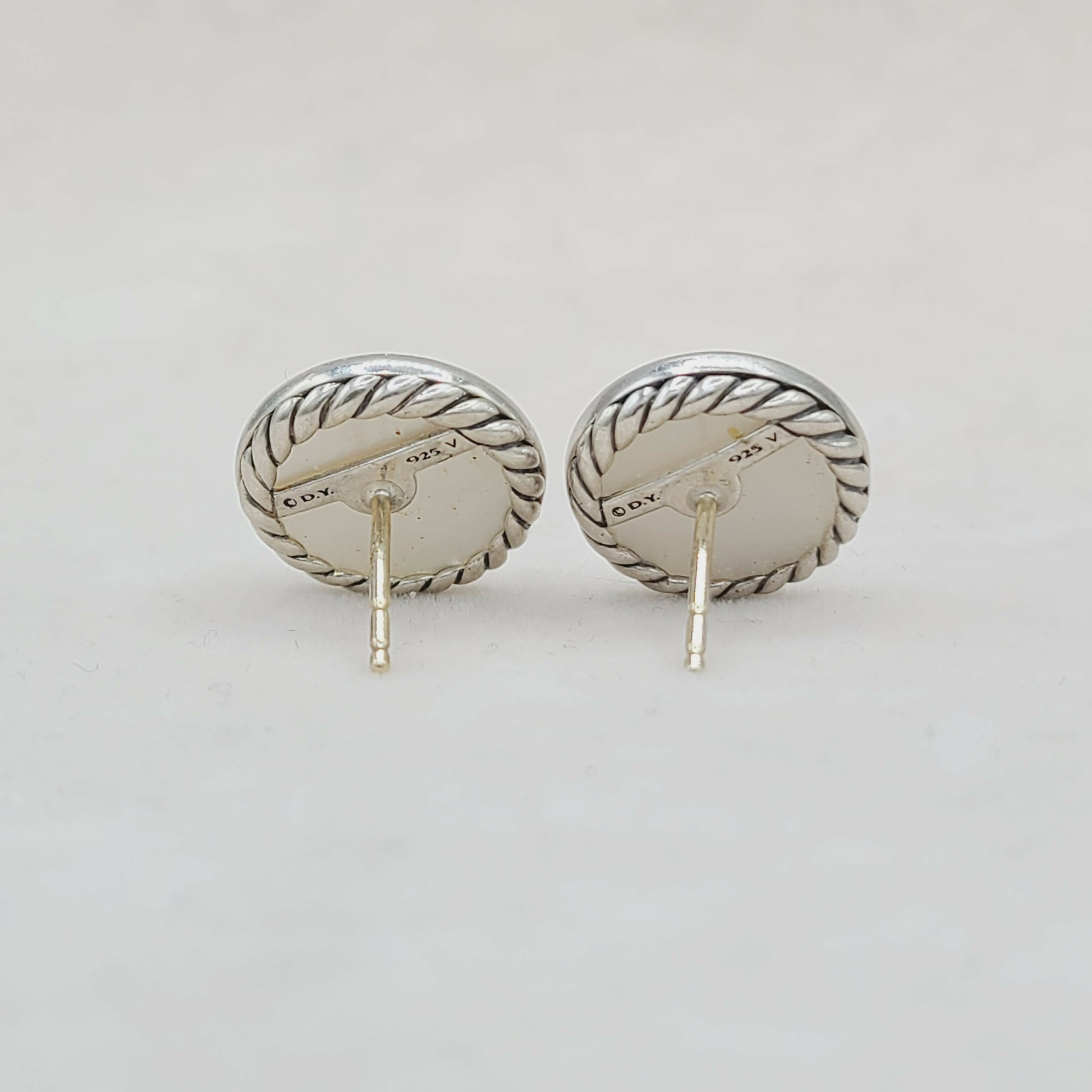 David Yurman Elements Button Earrings, Mother of Pearl & Diamond    #