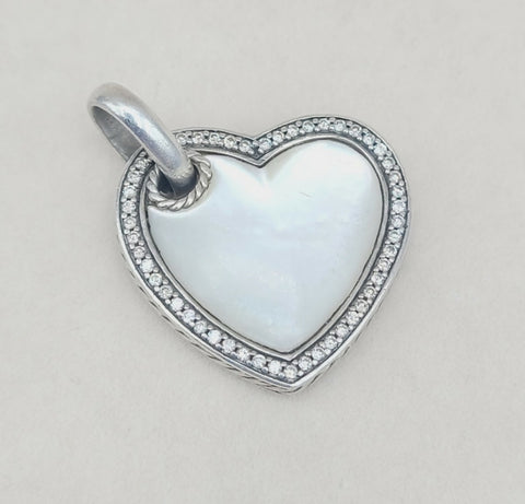  David Yurman Heart Pendant – Mother of Pearl & Diamonds