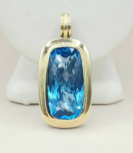  David Yurman Jumbo Albion Elongated Pendant – Blue Topaz
