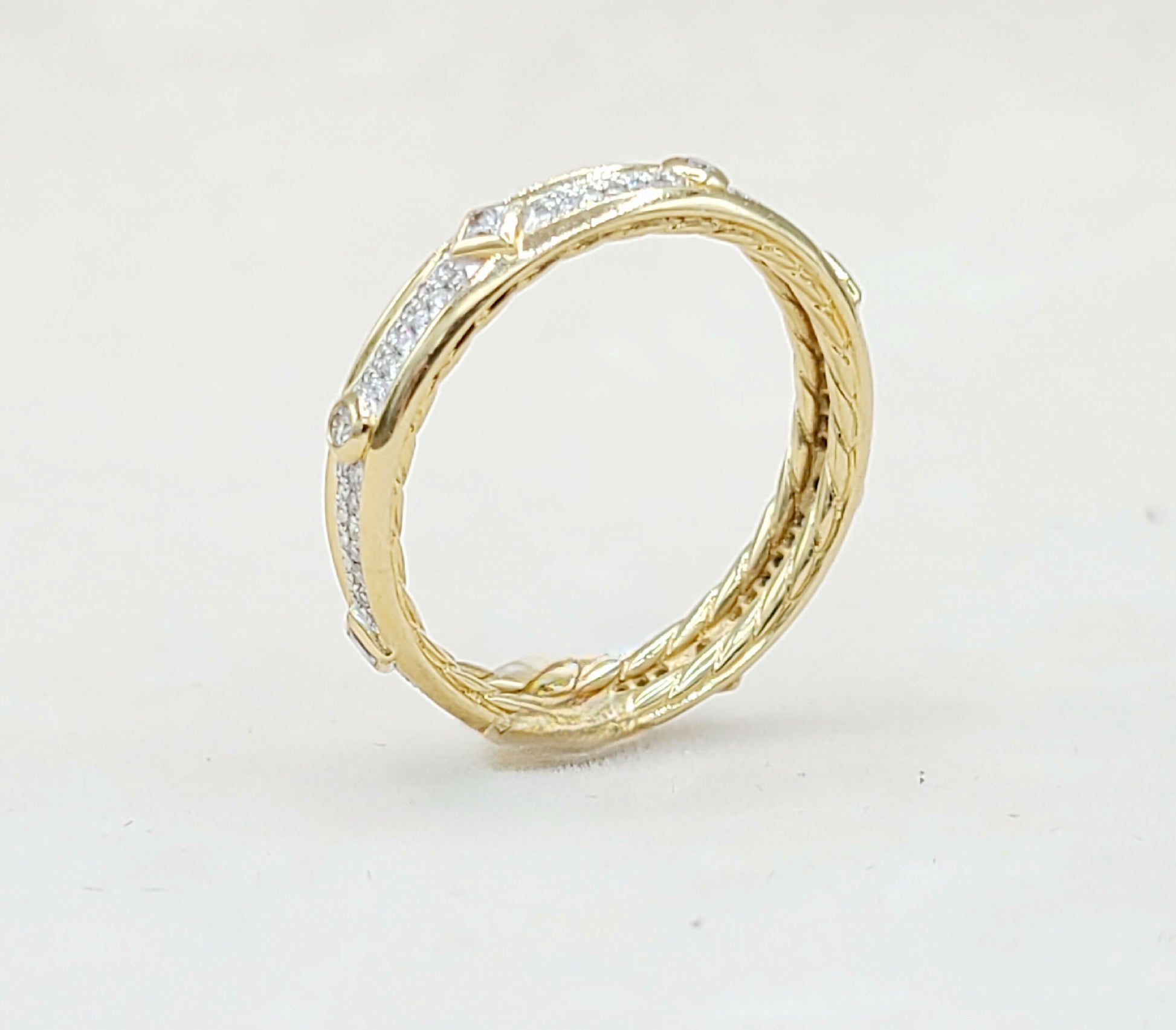 David Yurman Modern Renaissance Band Ring in 18K Yellow Gold with Full Pave Diamonds