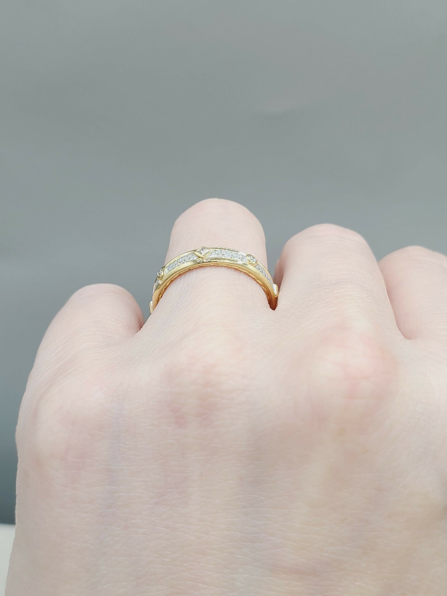 David Yurman Modern Renaissance Band Ring in 18K Yellow Gold with Full Pave Diamonds