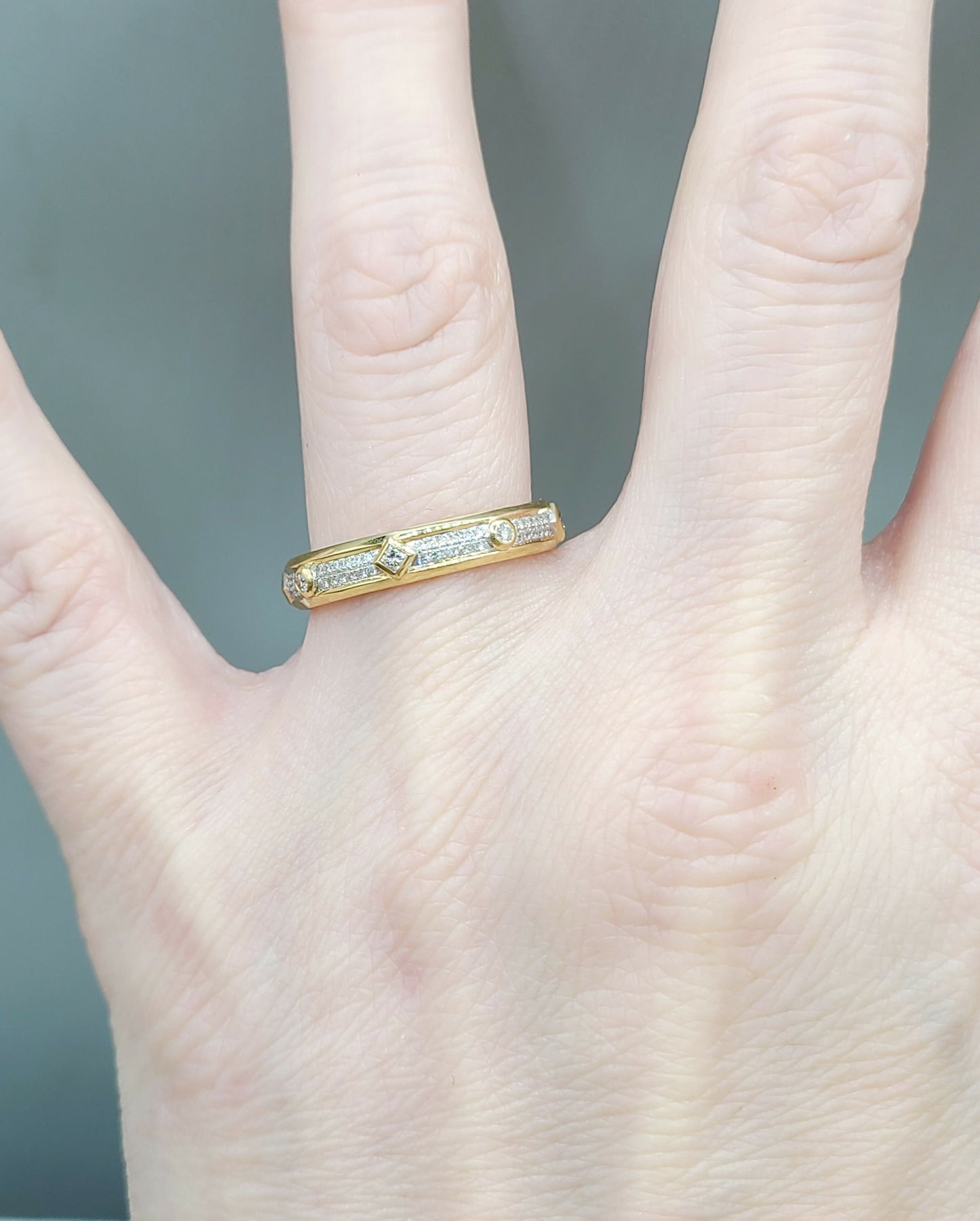 David Yurman Modern Renaissance Band Ring in 18K Yellow Gold with Full Pave Diamonds