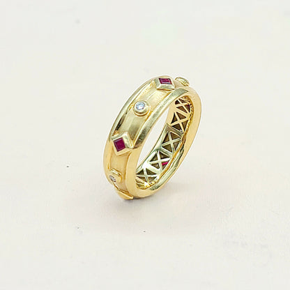David Yurman Modern Renaissance Band Ring in 18k Gold With Rubies and Diamonds