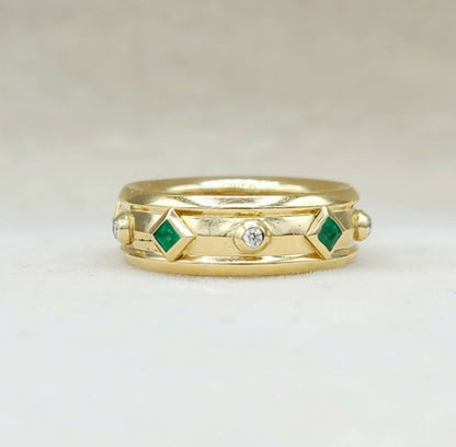 David Yurman Modern Renaissance Ring – Emeralds & Diamonds  AYW Luxury