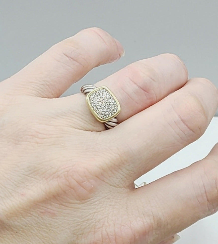 David Yurman Noblesse Ring with Diamonds and Gold