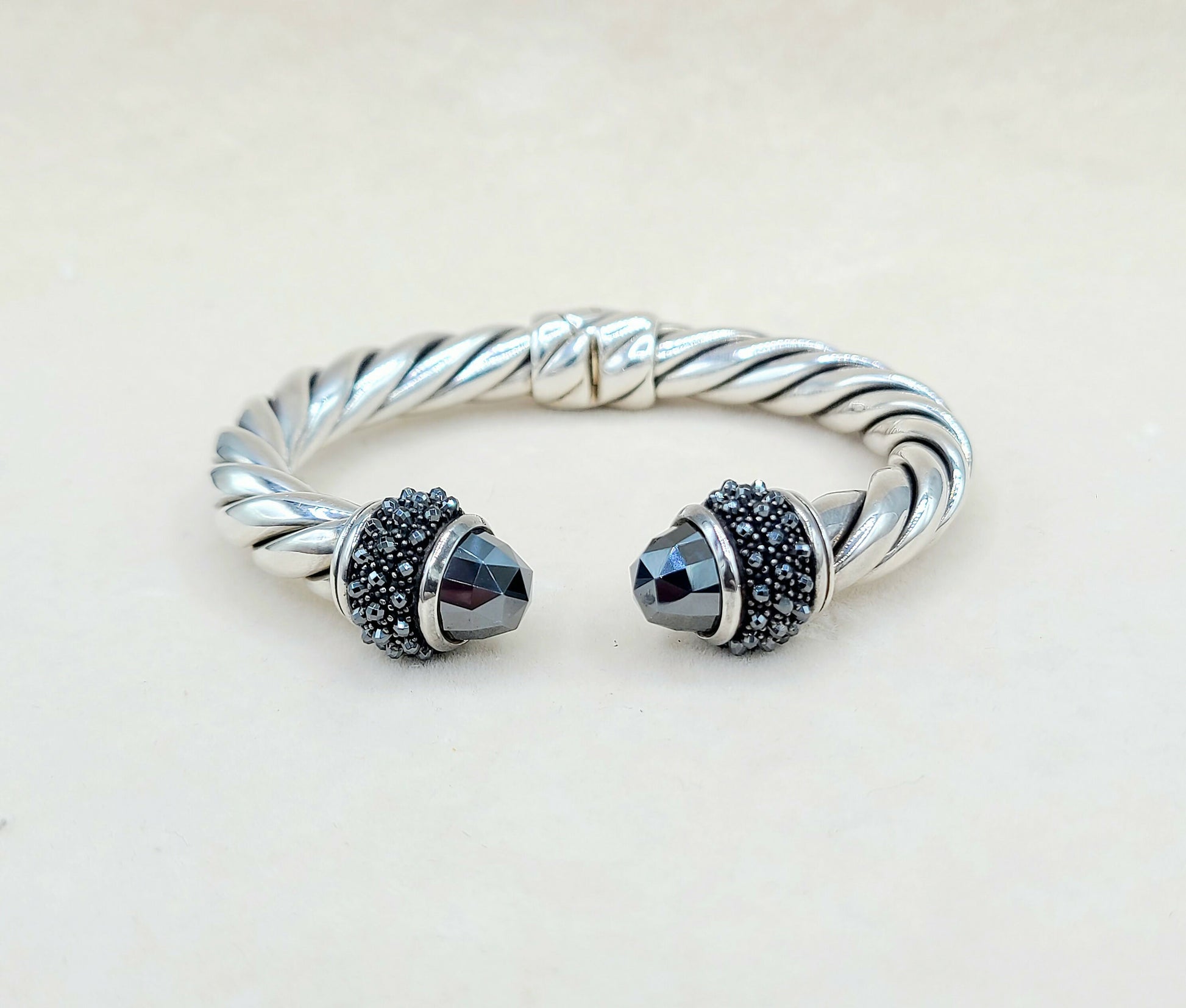 David Yurman Osetra Berries Hematite Bracelet | Certified Pre-Owned  AYW Luxury #