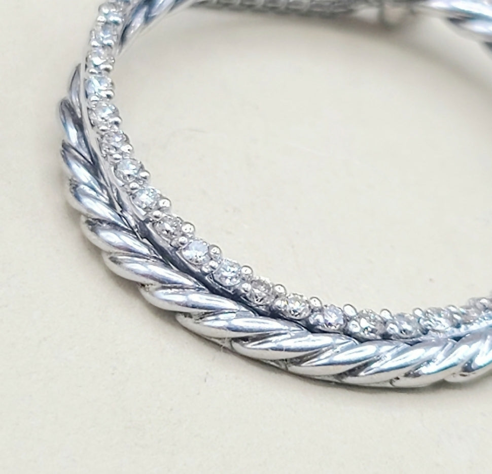  David Yurman Pave Diamond Crossover Circle Necklace