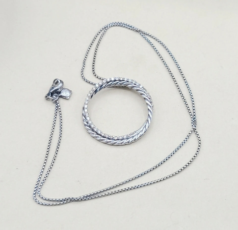  David Yurman Pave Diamond Crossover Circle Necklace