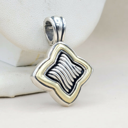  David Yurman  Quatrefoil Thoroughbred Pendant Large