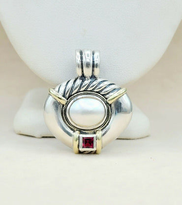  David Yurman Renaissance Pendant Large Pearl & Garnet