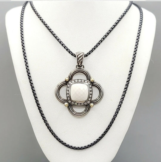  David Yurman Renaissance White Agate Diamond & Gold Pendant