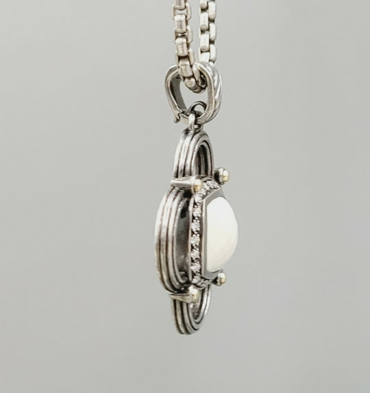  David Yurman Renaissance White Agate Diamond & Gold Pendant