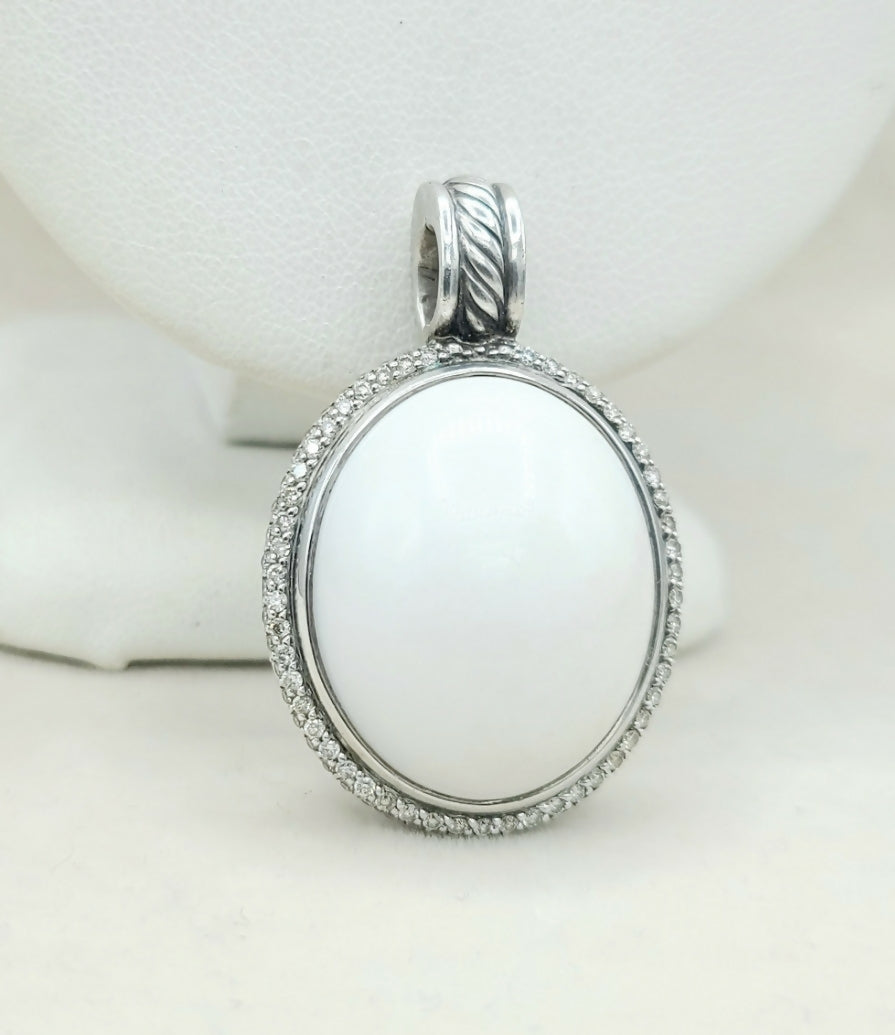 David Yurman Signature Oval Pendant – White Agate & Diamonds    #