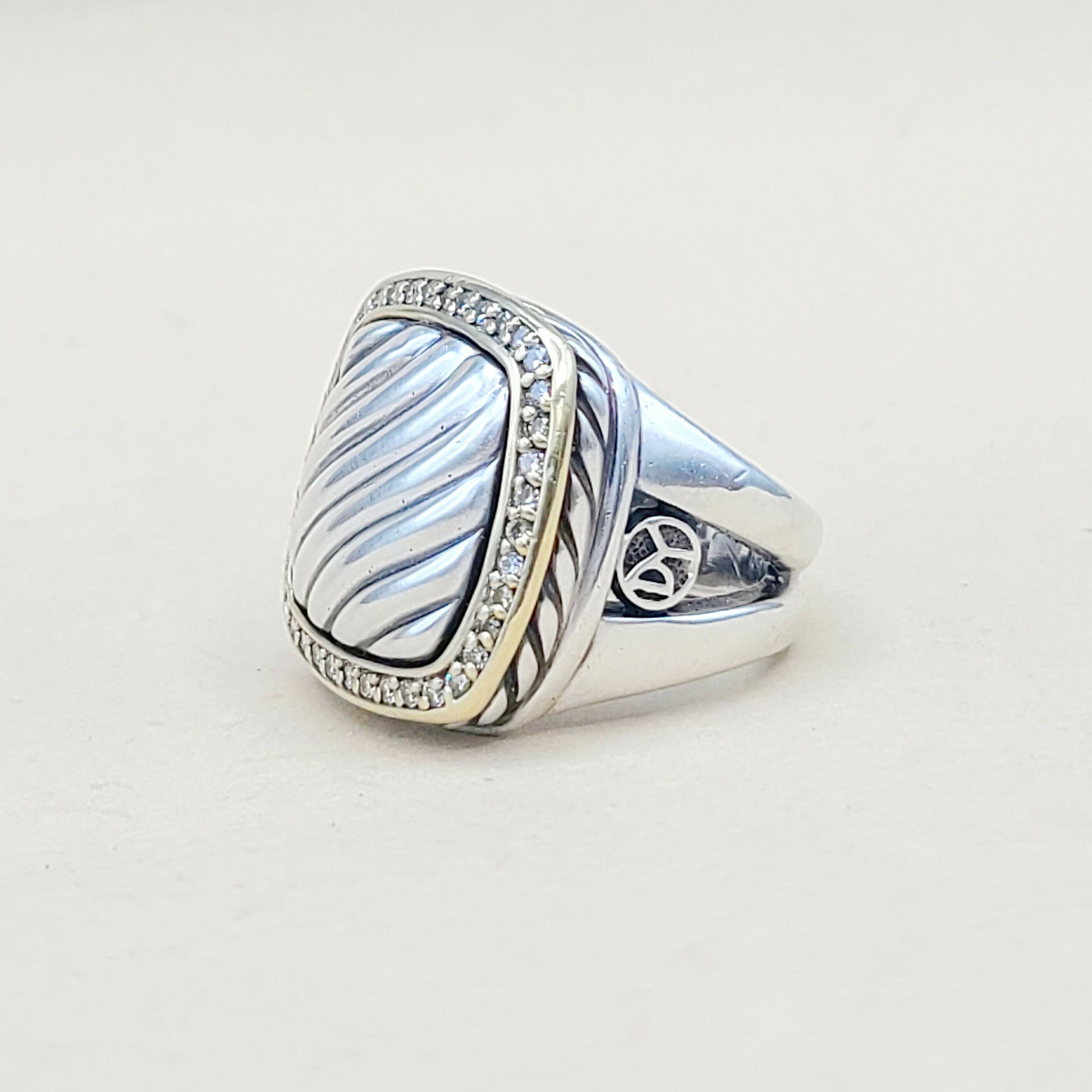 David Yurman Thoroughbred Albion Diamond Gold Ring | Certified Pre-Owned  AYW Luxury #