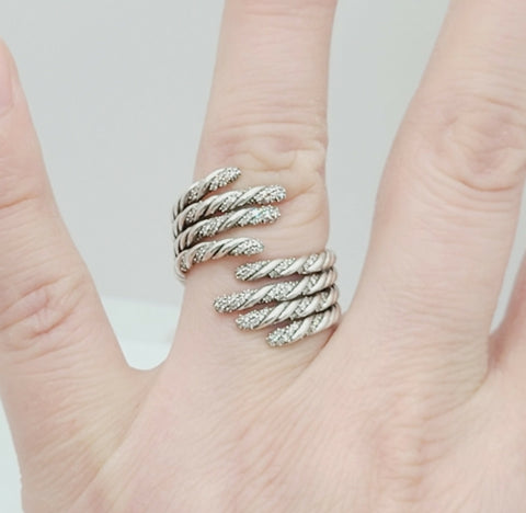  David Yurman Willow Open Four Row Ring – Diamonds