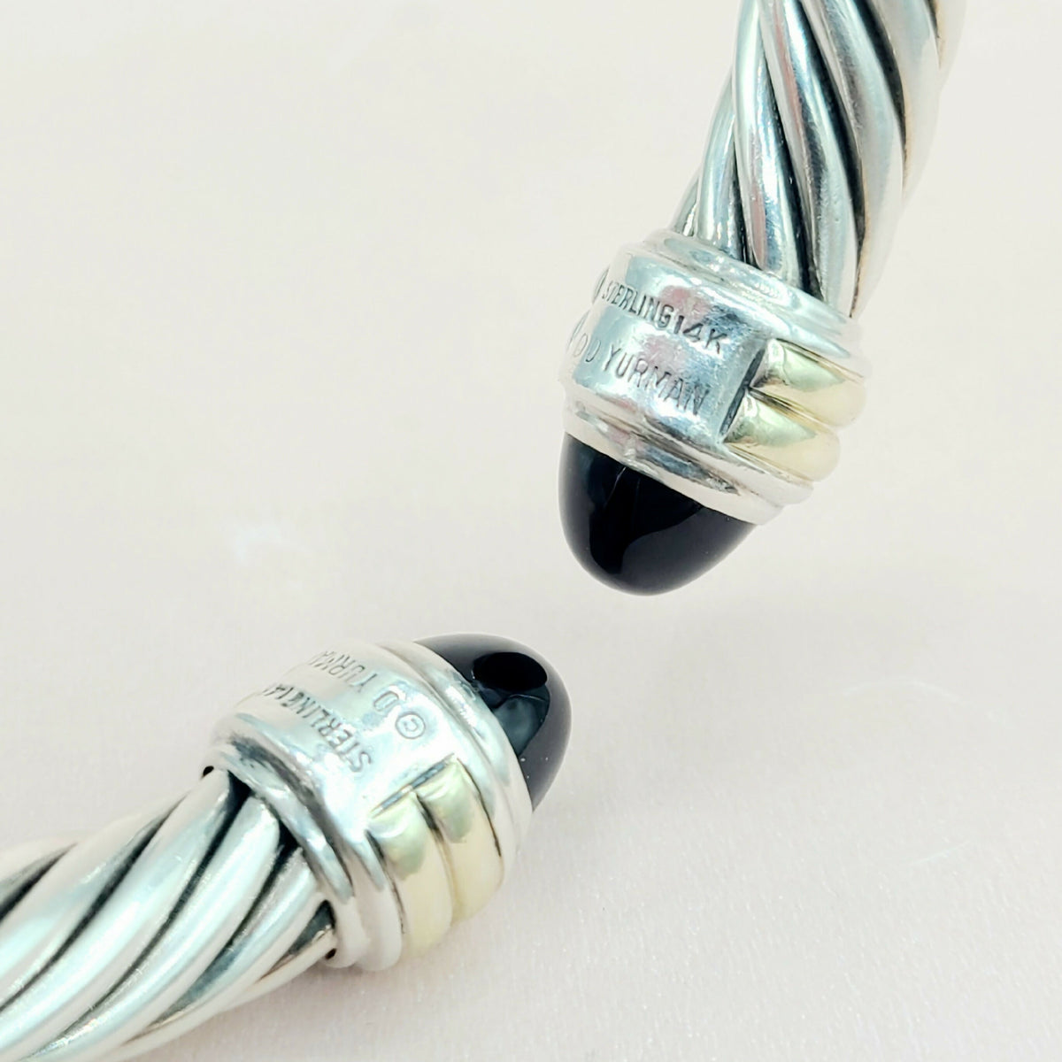 hallmark David Yurman 10mm Cable Bracelet With Black Onyx and Gold