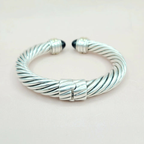 side view David Yurman 10mm Cable Bracelet With Black Onyx and Gold