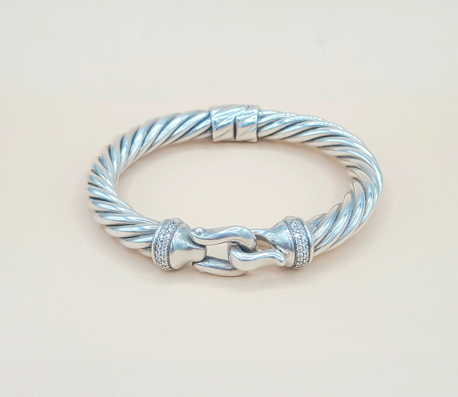    David Yurman-Cable-Buckle-Diamonds Bracelet,-8.5mm