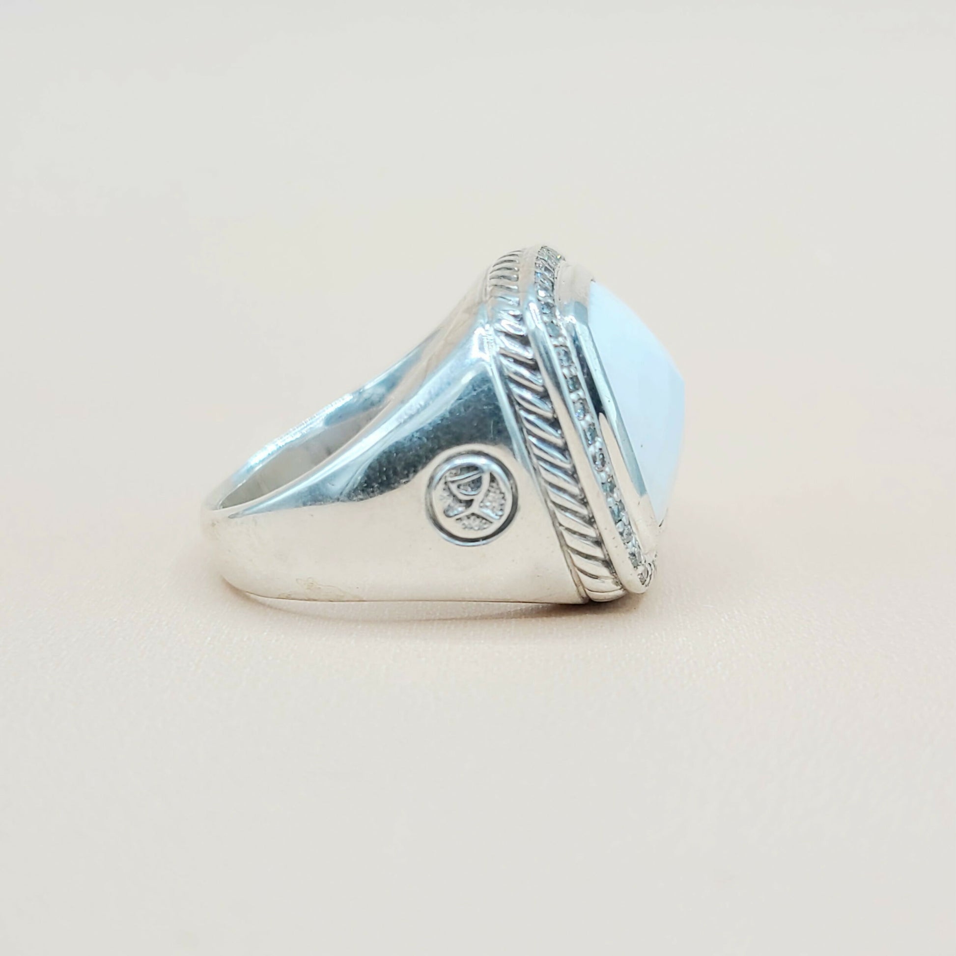 David Yurman Albion White Agate Diamond Ring 15mm Certified Pre-Owned  AYW Luxury #