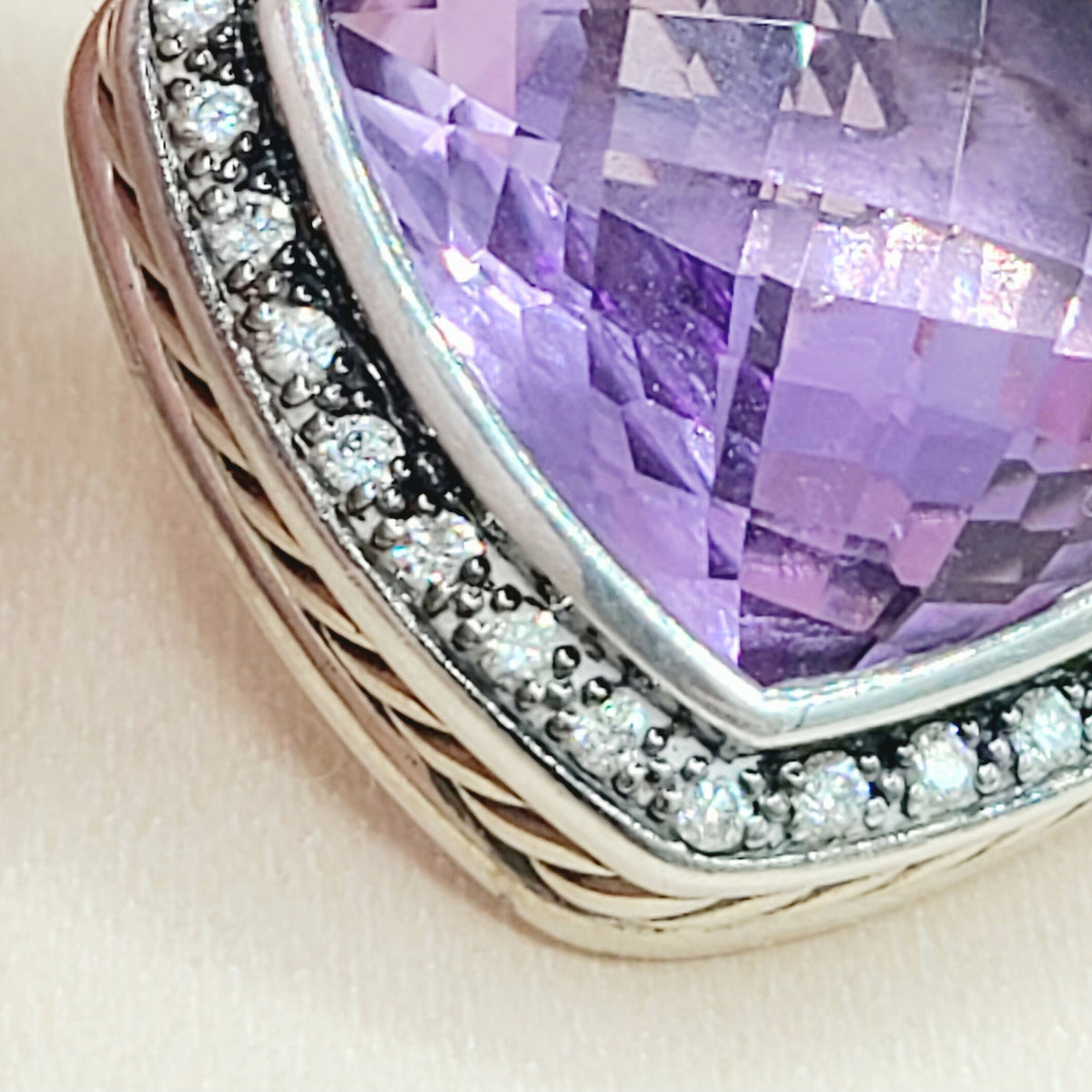  David-Yurman-Albion-Moonlight-Ice 17mm-Amethyst &-Diamond-Pendant
