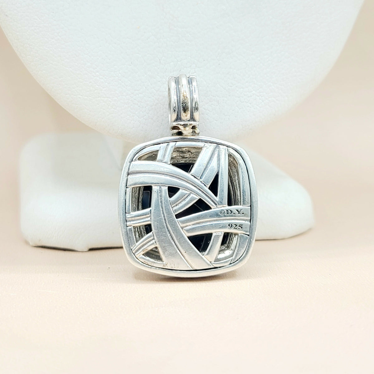  David-Yurman-Albion 17mm-Hematite-& Diamond Moonlight-Ice-Pendant-Enhancer