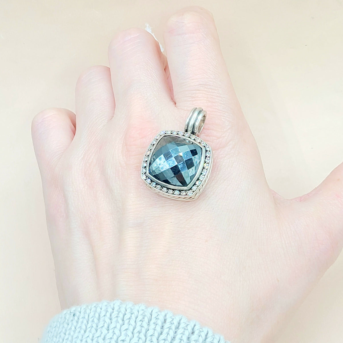  David-Yurman-Albion 17mm-Hematite-& Diamond Moonlight-Ice-Pendant-Enhancer