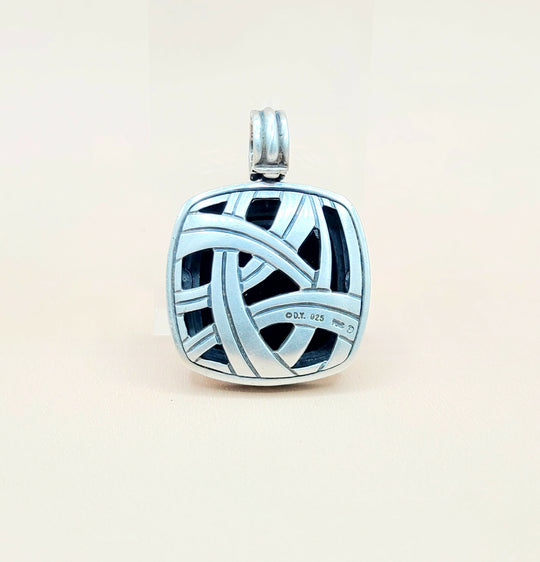  David-Yurman-Albion 20mm Black-Onyx-& Diamond-Pendant-Enhancer