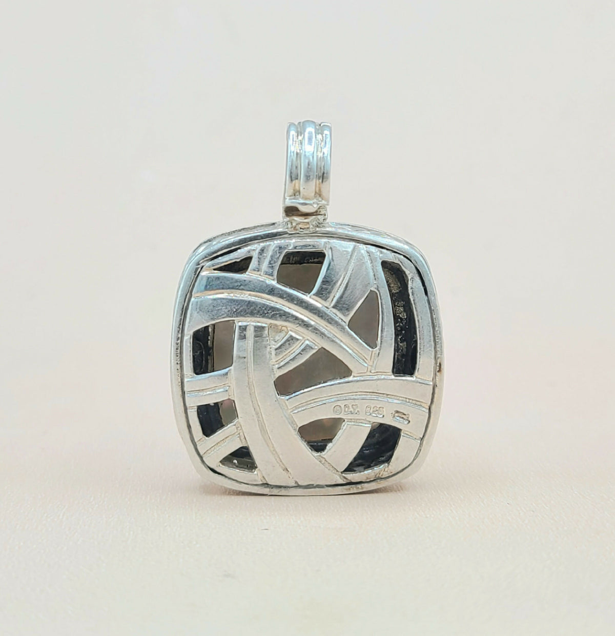  David Yurman Albion 20mm Mother Of Pearl Diamond Pendant Enhancer
