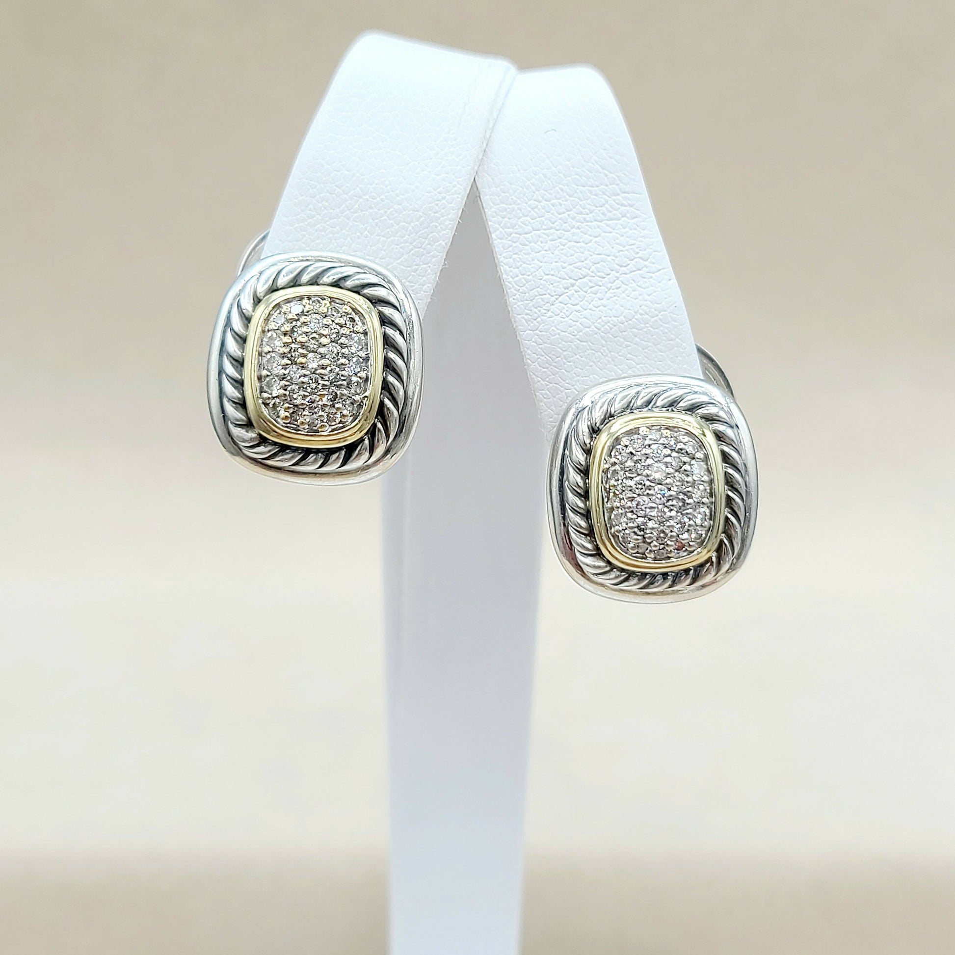 David Yurman Albion Earrings With Diamonds And Gold