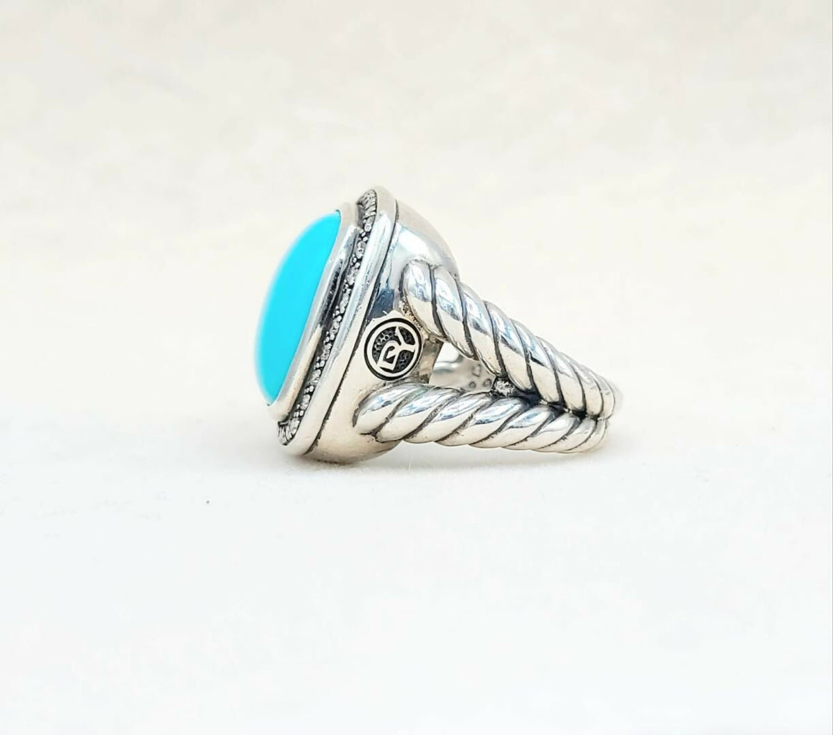 side view David Yurman Albion Moonlight Ice 17mm Turquoise Diamond Ring