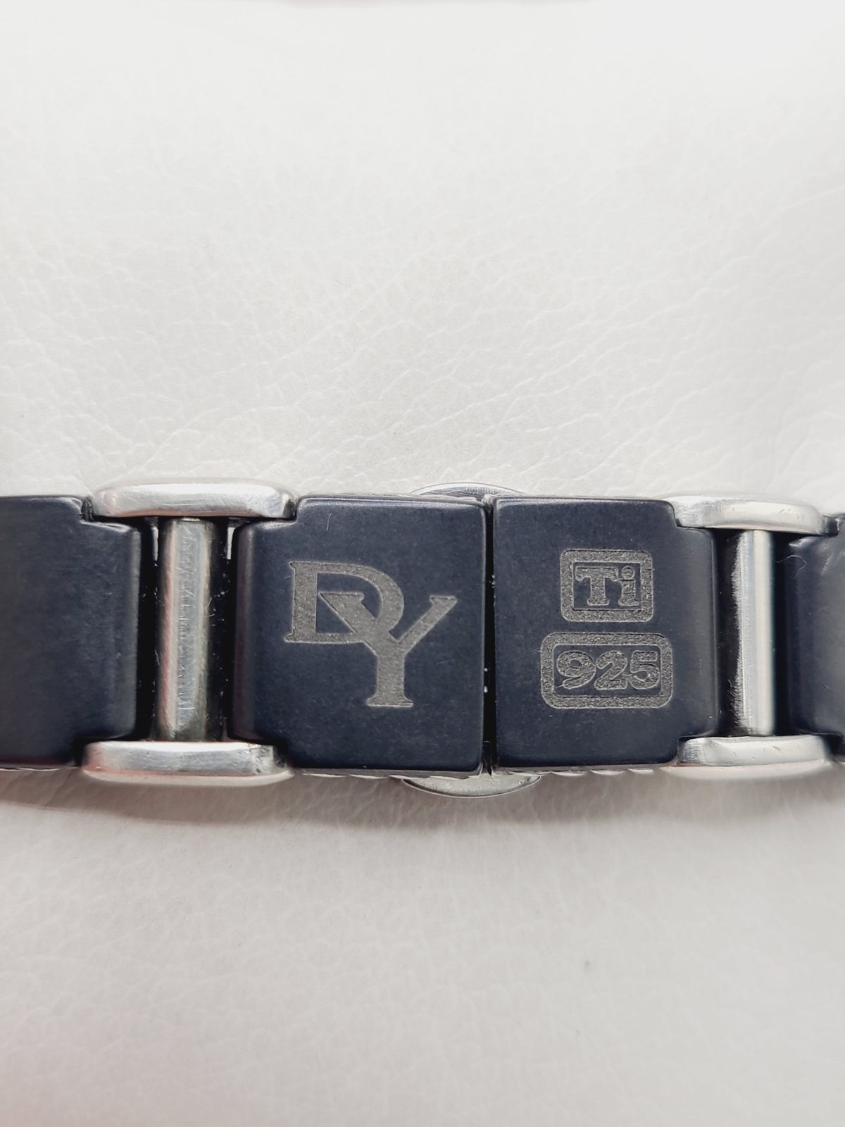 David Yurman Cable Link Bracelet Black Titanium Sterling Silver Stainless Steel 14mm Small