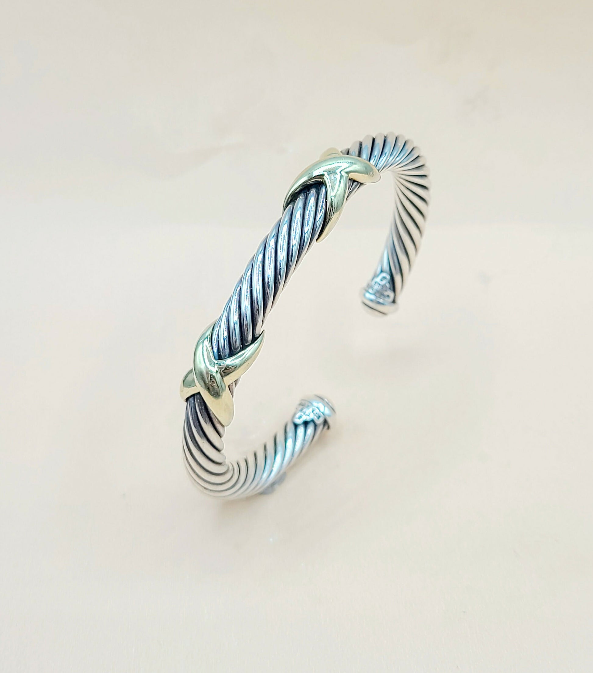 David Yurman Double Gold X Bracelet 7mm | Certified Pre-Owned  AYW Luxury #