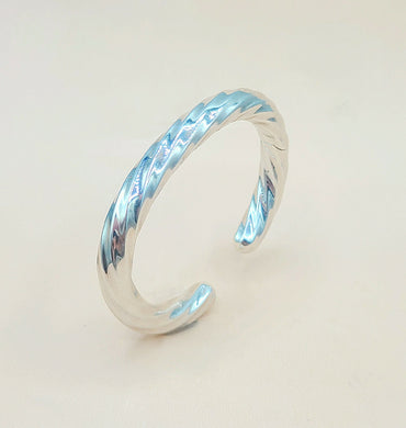  David Yurman-Edge-Cable Bracelet, 9mm