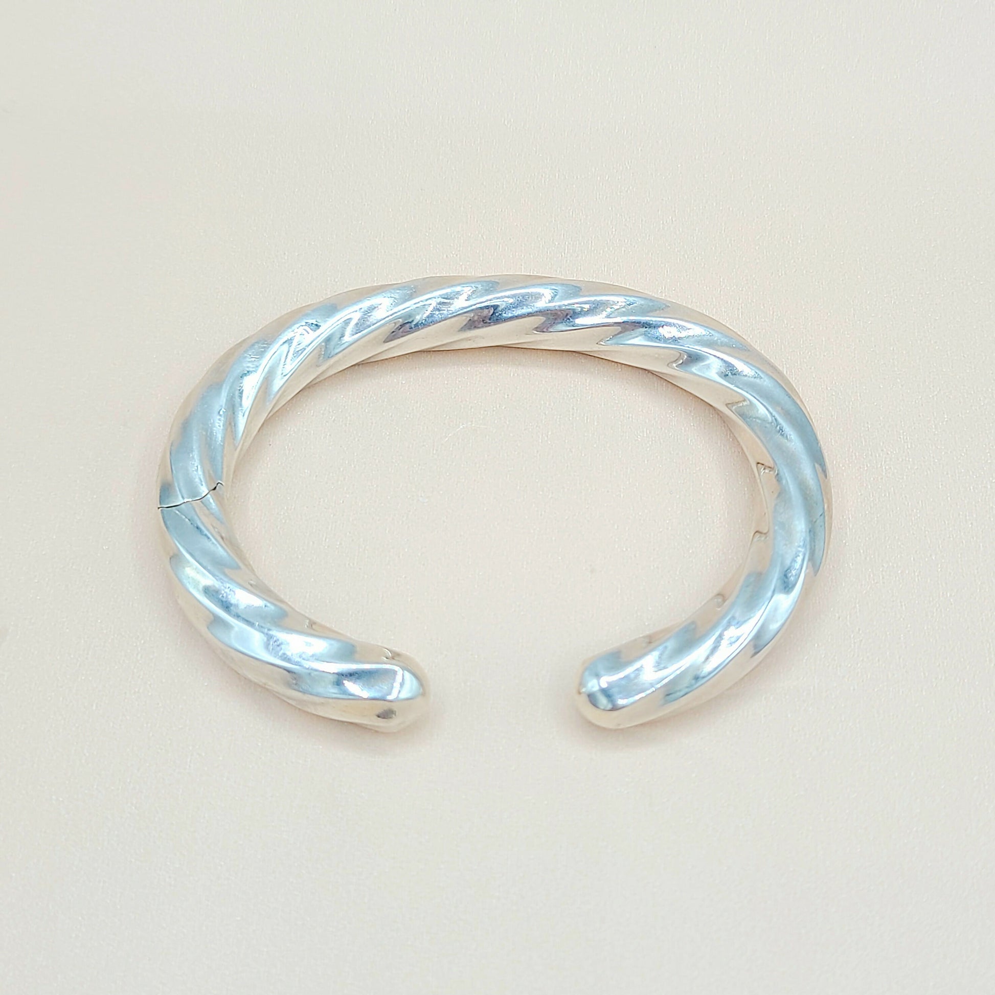 David Yurman Edge Cable Bracelet 9mm | Certified Pre-Owned  AYW Luxury #