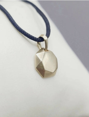 David Yurman Fortune Amulet Pendant 18K Gold on Adjustable Black Cord 12mm