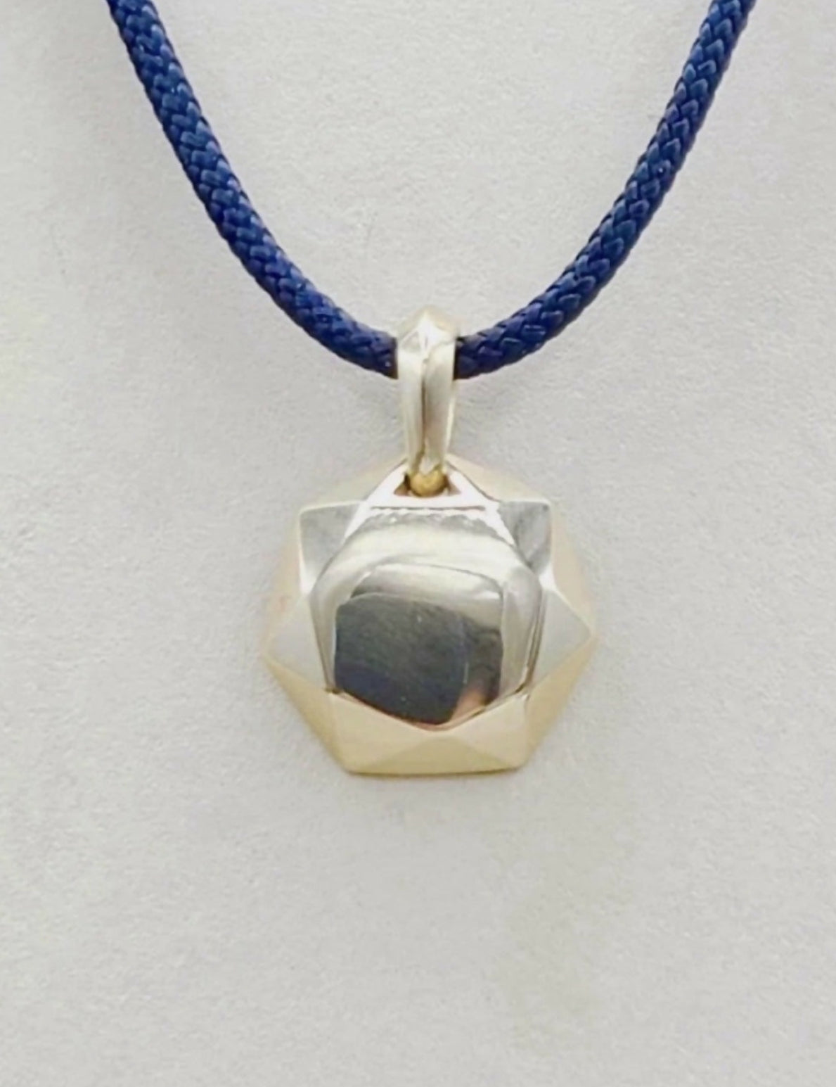 David Yurman Fortune Amulet Pendant 18K Gold on Adjustable Black Cord 12mm